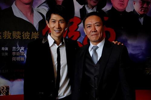 假面李幼斌在线观看,揭秘荧幕背后的真实人生